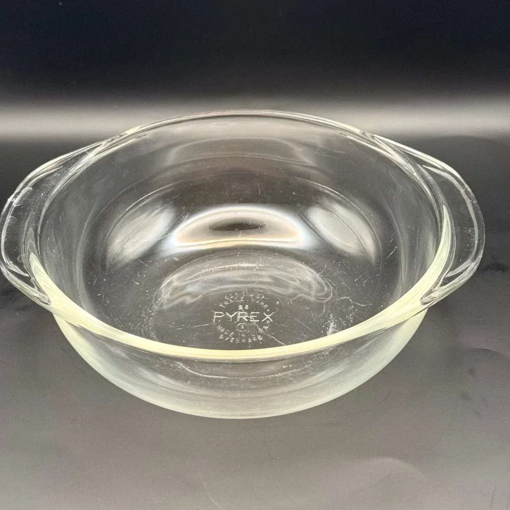 Vintage Pyrex Clear Glass Round Casserole Dish 26 Made in USA Ovenware 1.5 Quart